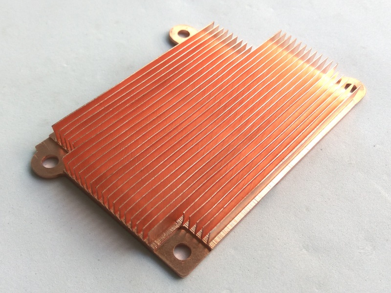 Router-R5004C01 - 網路通訊類散熱產品 散熱產品