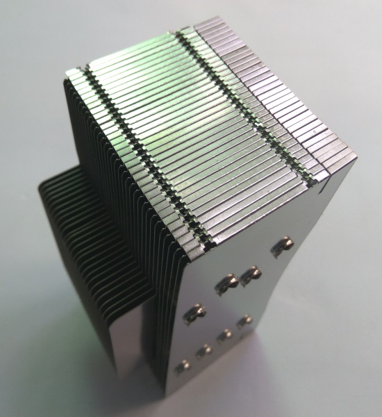 沖壓件-R6011D01 - 沖壓類散熱產品 散熱產品