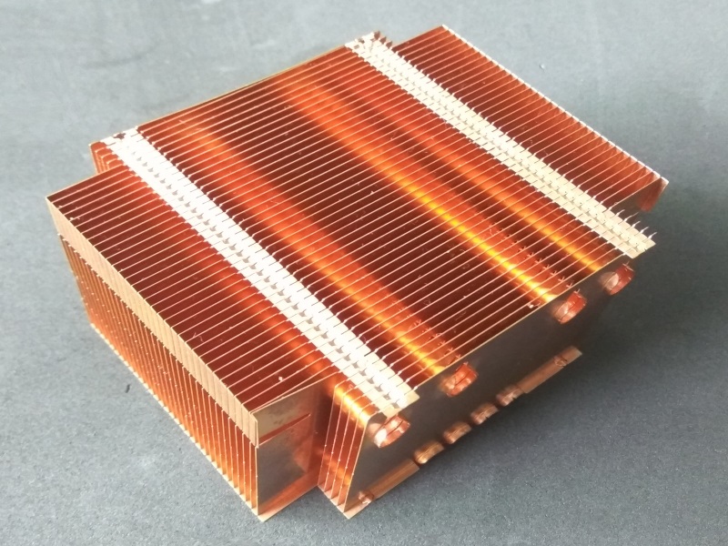 沖壓件-R6013D01 - 沖壓類散熱產品 散熱產品