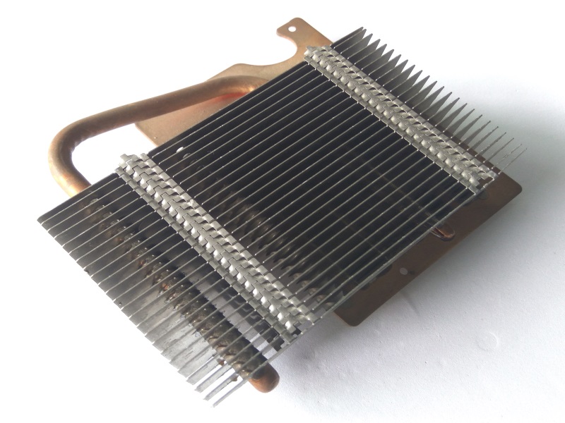 沖壓件-R6018D01 - 沖壓類散熱產品 散熱產品