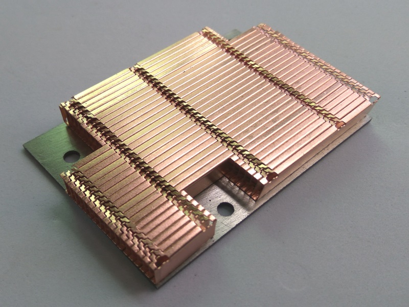 沖壓件-R6019D01 - 沖壓類散熱產品 散熱產品