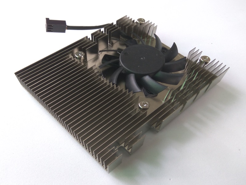 工業電腦散熱器-R7011E01 - 工業電腦用散熱器 散熱產品