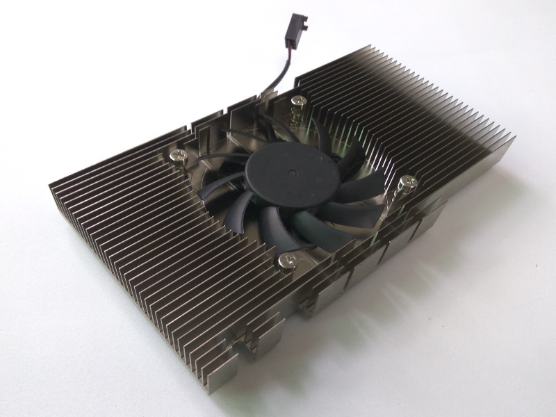 工業電腦散熱器-R7012E01 - 工業電腦用散熱器 散熱產品