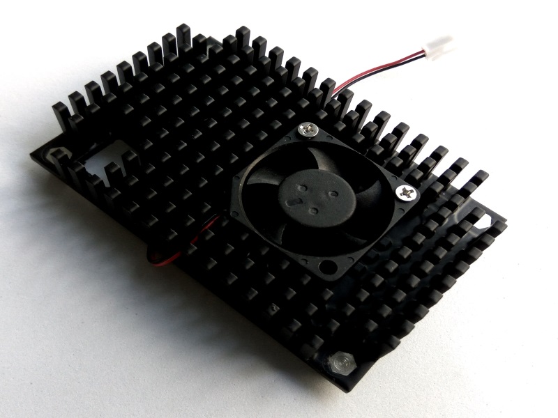 工業電腦散熱器-R7015E01 - 工業電腦用散熱器 散熱產品